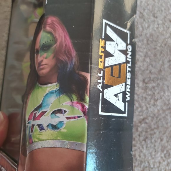 Kris statlander - Picture 5 of 6